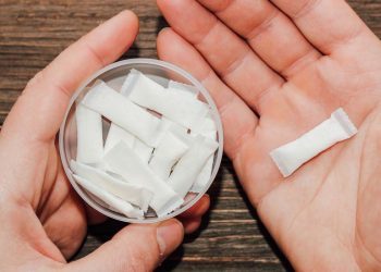 Osnovnoškolci u Posušju konzumiraju opasni nikotinski proizvod snus