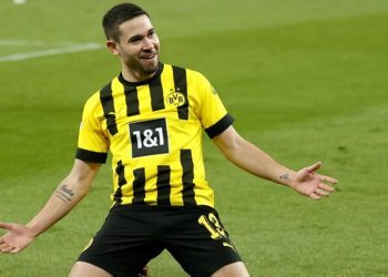 Portugalski branič iz Borussije u Bayern