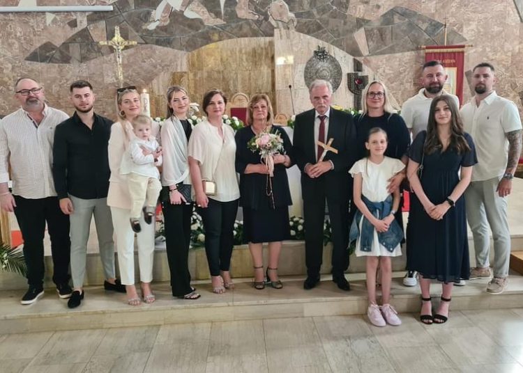 Zdravko i Mila Banožić proslavili zlatni pir