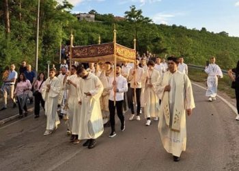 Procesija za blagdan Tijelova u Širokom Brijegu