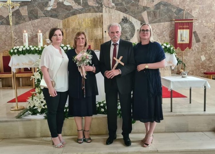 Zdravko i Mila Banožić proslavili zlatni pir