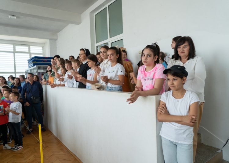 Osnovna škola Kočerin proslavila svoj dan!