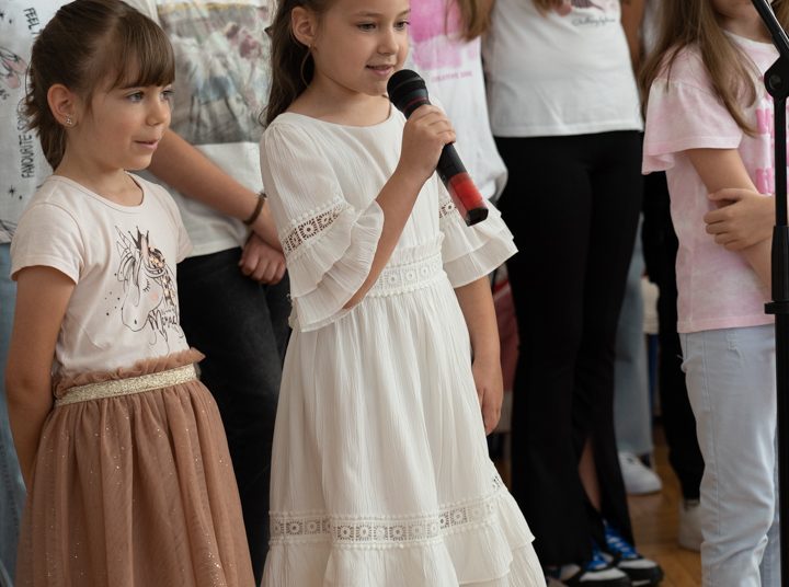 Osnovna škola Kočerin proslavila svoj dan!