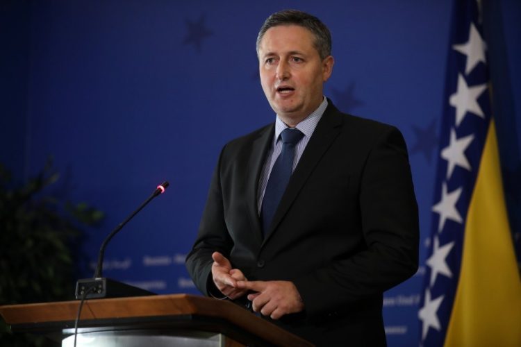 Bećirović traži od EU-a strože sankcije protiv Dodika