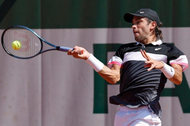 Borna Ćorić poražen u trećem kolu Roland Garrosa