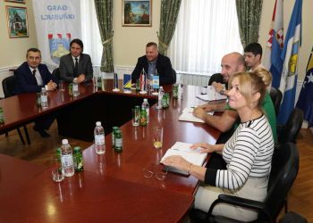 Ljubuški: Markotić i Dizdar razgovarali o potrebama povratničke populacije