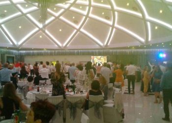 Samo u hercegovačkim svatovima: Hvatanje buketa i kravate podigli na novu razinu