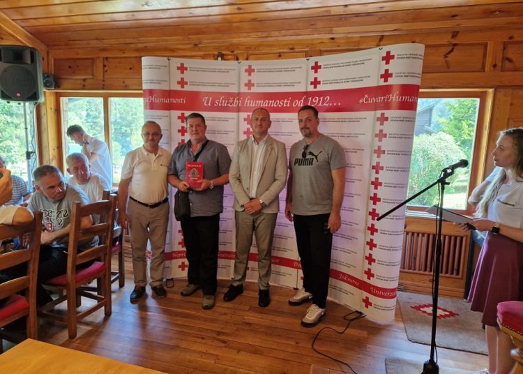 Nagrađeni darovatelji krvi iz Širokog Brijega