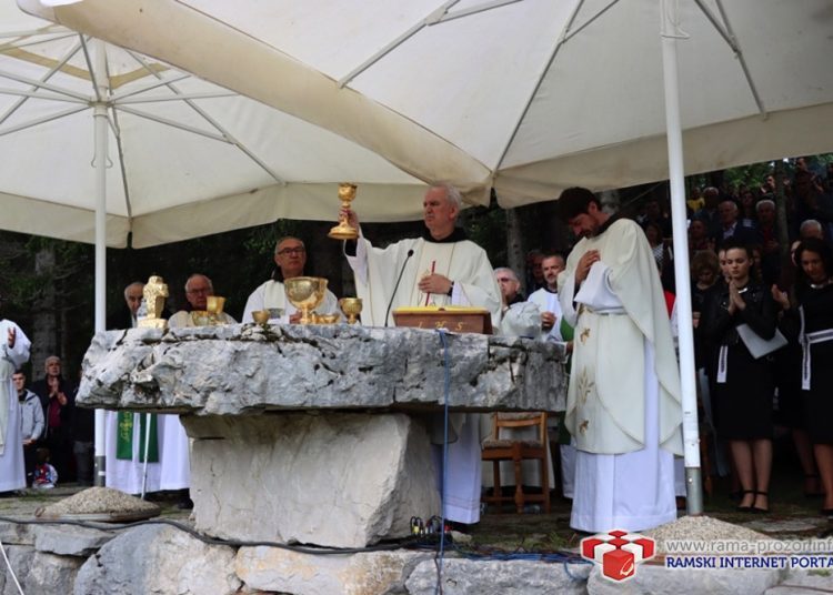 Na Kedžari obilježen Divin dan