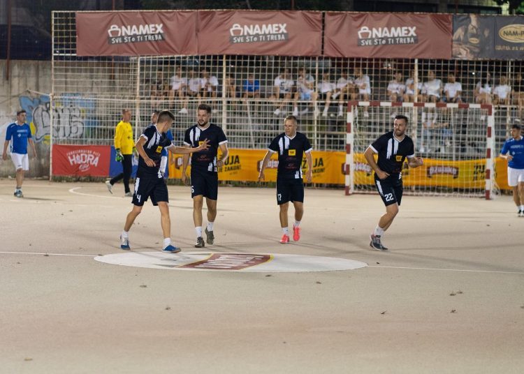 Pobjede Desne Obale, Izbična i Jara