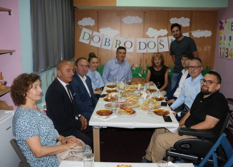 Predsjednik i članovi Vlade Županije Zapadnohercegovačke posjetili Kutak sreće