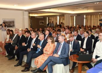 Široki Brijeg: Svečanost uručivanja Ugovora o financiranju u sklopu Programa prekogranične suradnje između Republike Hrvatske i BiH