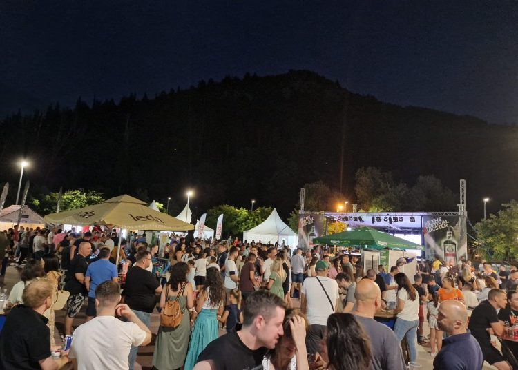 Započelo četvrto izdanje Street Food Festa