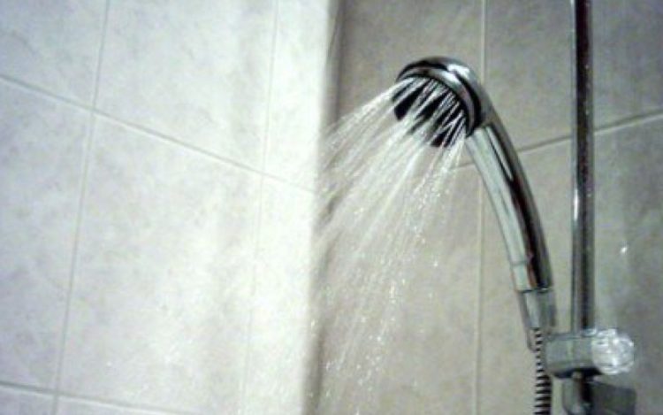 Kako je mladića ubila struja dok se tuširao? ‘Moguće da nije bio zatvoren strujni krug same kuće‘