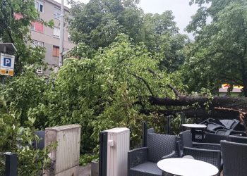 Olujno nevrijeme zahvatilo nekoliko područja u Hrvatskoj, štete su velike