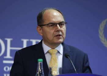 Schmidt poništio odluke Narodne skupštine RS