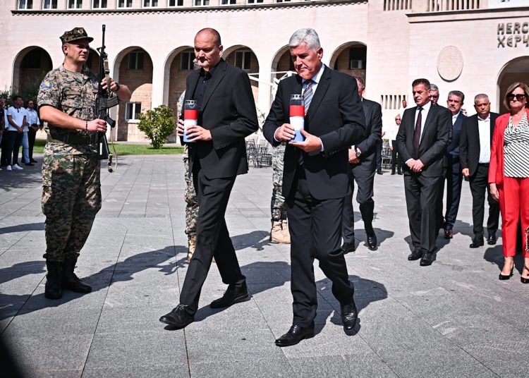 Obilježavanje 30. obljetnica Hrvatske Republike Herceg-Bosne započelo programom u Mostaru