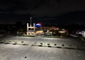 Crkva Svetog Nikole Tavelića u Sydneyu od sada sjaji i noću u hrvatskim bojama