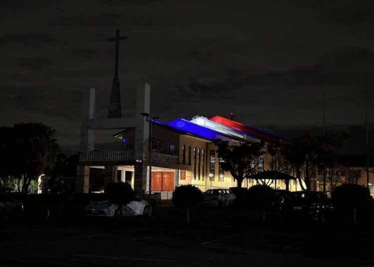 Crkva Svetog Nikole Tavelića u Sydneyu od sada sjaji i noću u hrvatskim bojama