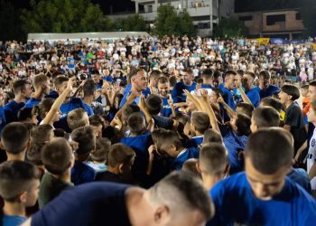 Pogledajte kako je bilo na druženju igrača Širokog s navijačima u Klancu