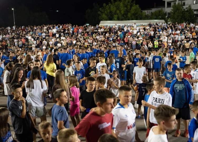 Pogledajte kako je bilo na druženju igrača Širokog s navijačima u Klancu