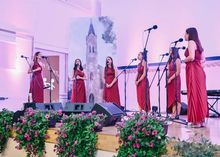 Druga večer 9. Festivala klapske pisme u Posušju: Oželanda odnijela Posuški stećak, Galuna Buru