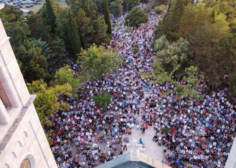 Široki Brijeg: Mnoštvo vjernika na Uočnici Velikoj Gospi