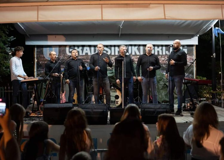Željko Bebek i klapa Grga napravili feštu u Širokom Brijegu za Gospojinu