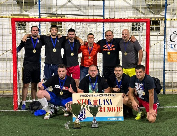 Širokobriješki Chelspool drugu godinu zaredom osvojio turnir stokilaša u Runovićima
