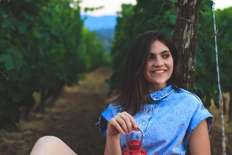 Marija Bošnjak u rodnim Sovićima predstavlja svoju prvu zbirku pjesama