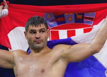 Povijesna prilika za Filipa Hrgovića: IBF potvrdio da napada svjetski naslov!