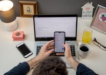 Raste broj oglasa u kojima se traže radnici koji bi radili od kuće