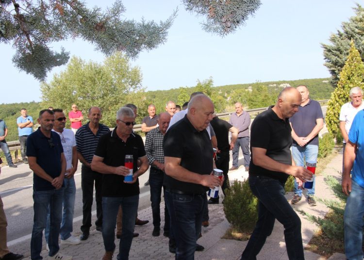 Posušje: 32. obljetnica prve hrvatske žrtve Domovinskog rata u BiH