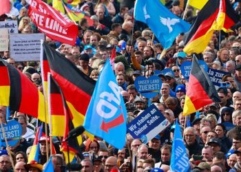Desni AfD brutalno brzo raste, sve više Nijemaca bijesno na migrantsku politiku
