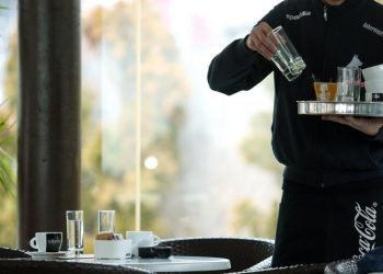 Kosovo preplavljeno lažnim kovanicama eura: “Više ih i ne provjeravamo”