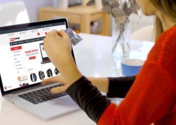 Na kupnju na internetu u ovoj godini potrošeno više od 2,3 milijuna KM