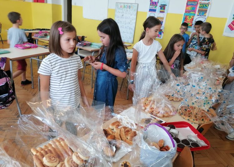 Škole u Širokom Brijegu svečano obilježile Dane kruha (FOTO)