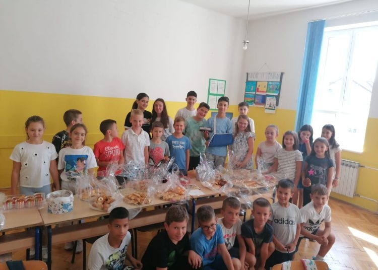 Škole u Širokom Brijegu svečano obilježile Dane kruha (FOTO)