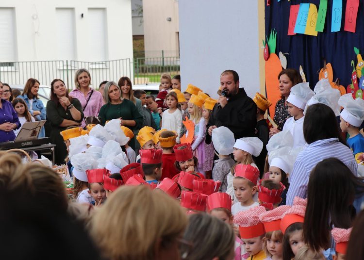 Dani kruha u dječjem vrtiću „Trnoružica“