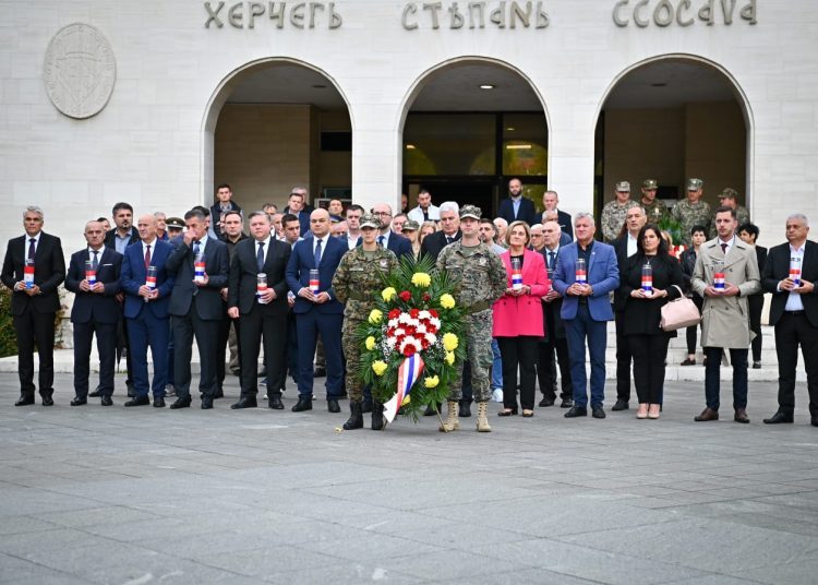 Obilježen blagdan Svih svetih i Dušni dan: Ovi dani su prigoda da se sjetimo onih koji su ugradili sebe u našu slobodu