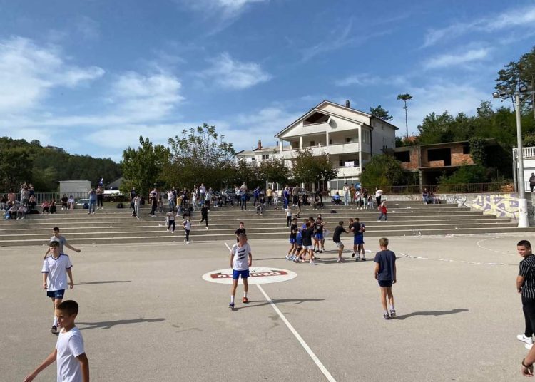 Prva osnovna škola Široki Brijeg pobjednik malonogometnog turnira