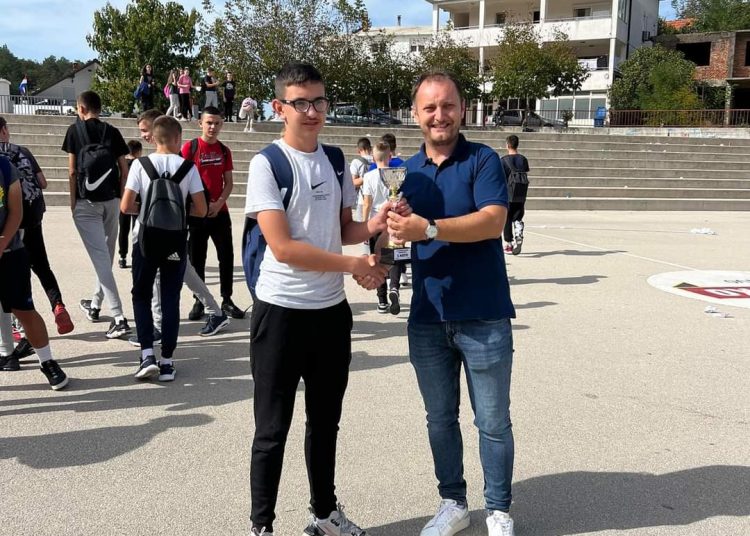 Prva osnovna škola Široki Brijeg pobjednik malonogometnog turnira