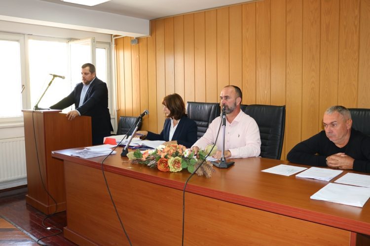 GV Ljubuški: Nastavljene aktivnosti s uređenjem prostora Duhanske stanice, studentima po 500 KM potpore