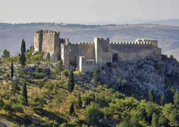 Nepoznate osobe zabranile ekipi RTV Herceg-Bosne snimanje tvrđave u Blagaju!