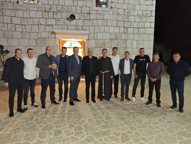 Čović zajedno s čelnim ljudima županije i grada posjetio Ljuti Dolac