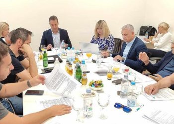 Na pomolu pljačka u “Napretku“?