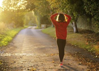 Što će se dogoditi ako cijeli mjesec budete hodali sat vremena dnevno?