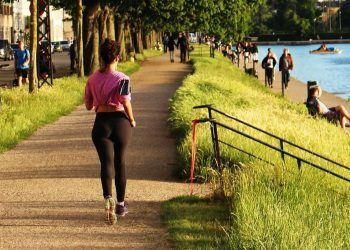 Što će se dogoditi s vašim tijelom ako ćete svaki dan trčati samo 15 minuta?