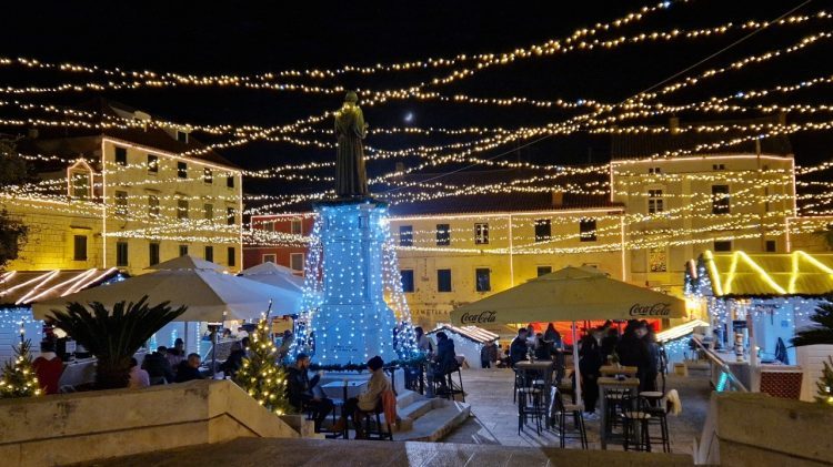 Adventski program u Makarskoj otvara Dalmatino