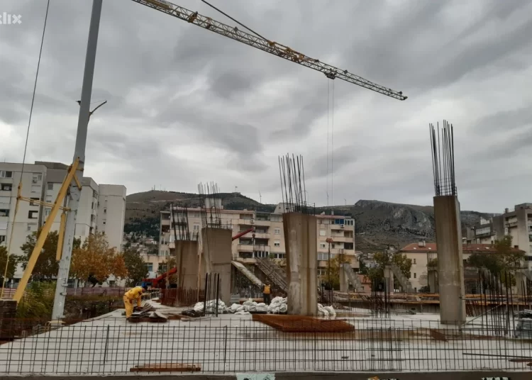 Počela izgradnja tribina na sportskoj dvorani u Mostaru